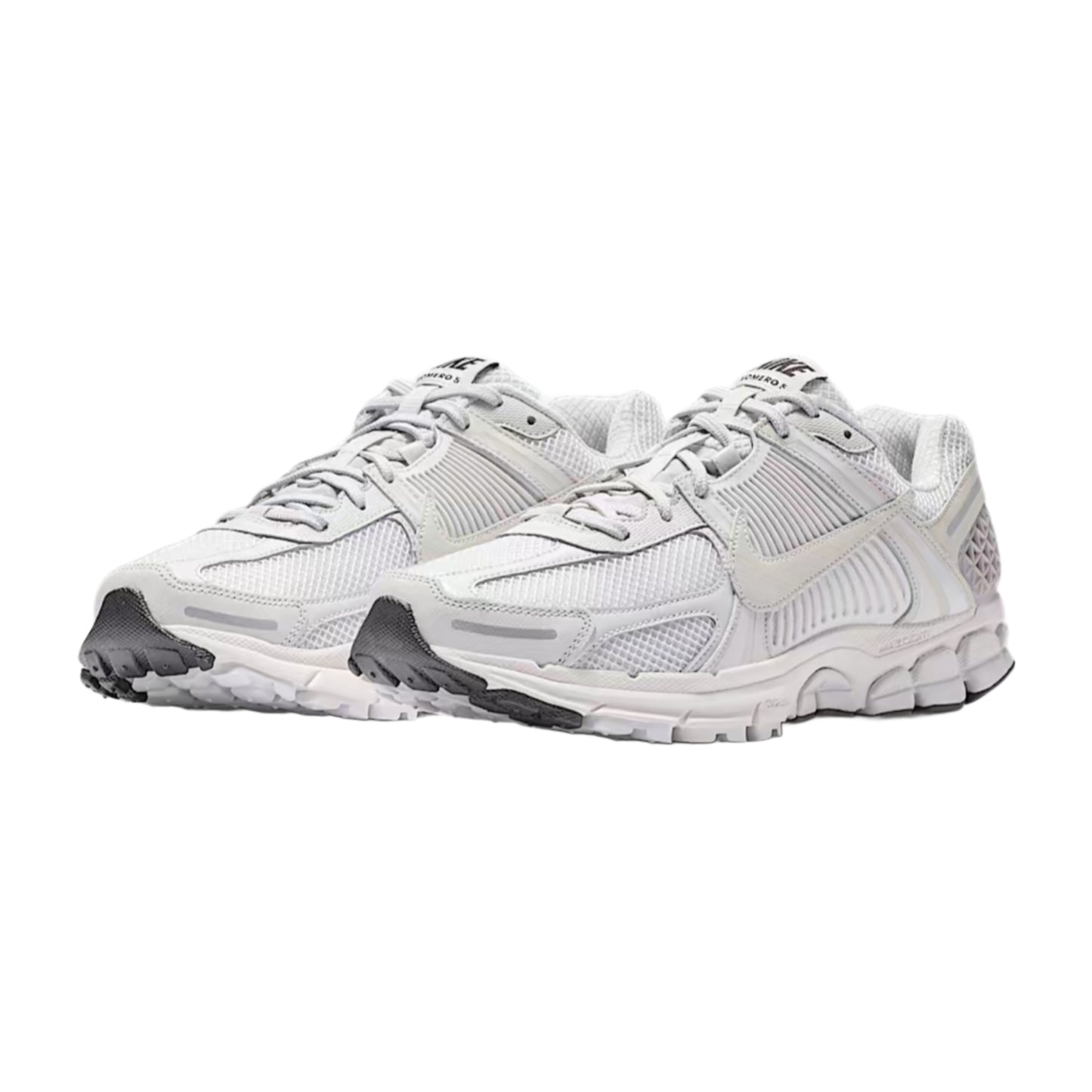 NIKE VOMERO 5 - TRIPLE WHITE