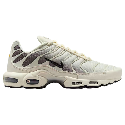 NIKE AIRMAX TN PLUS - LIGHT OREWOOD BROWN