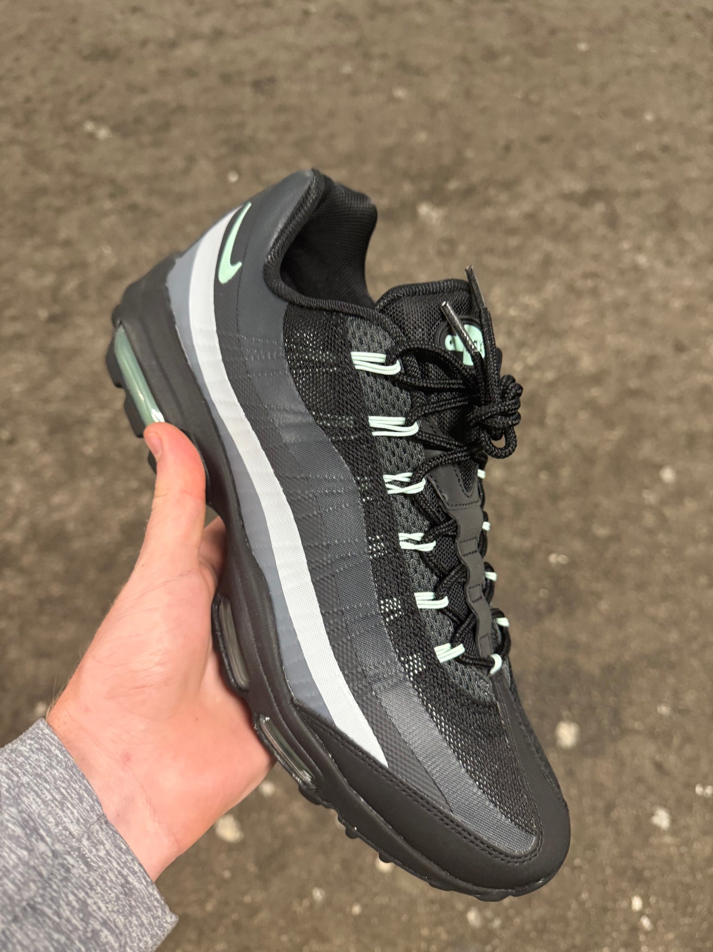 NIKE AIRMAX 95 ULTRA - GREY/ MINT FOAM