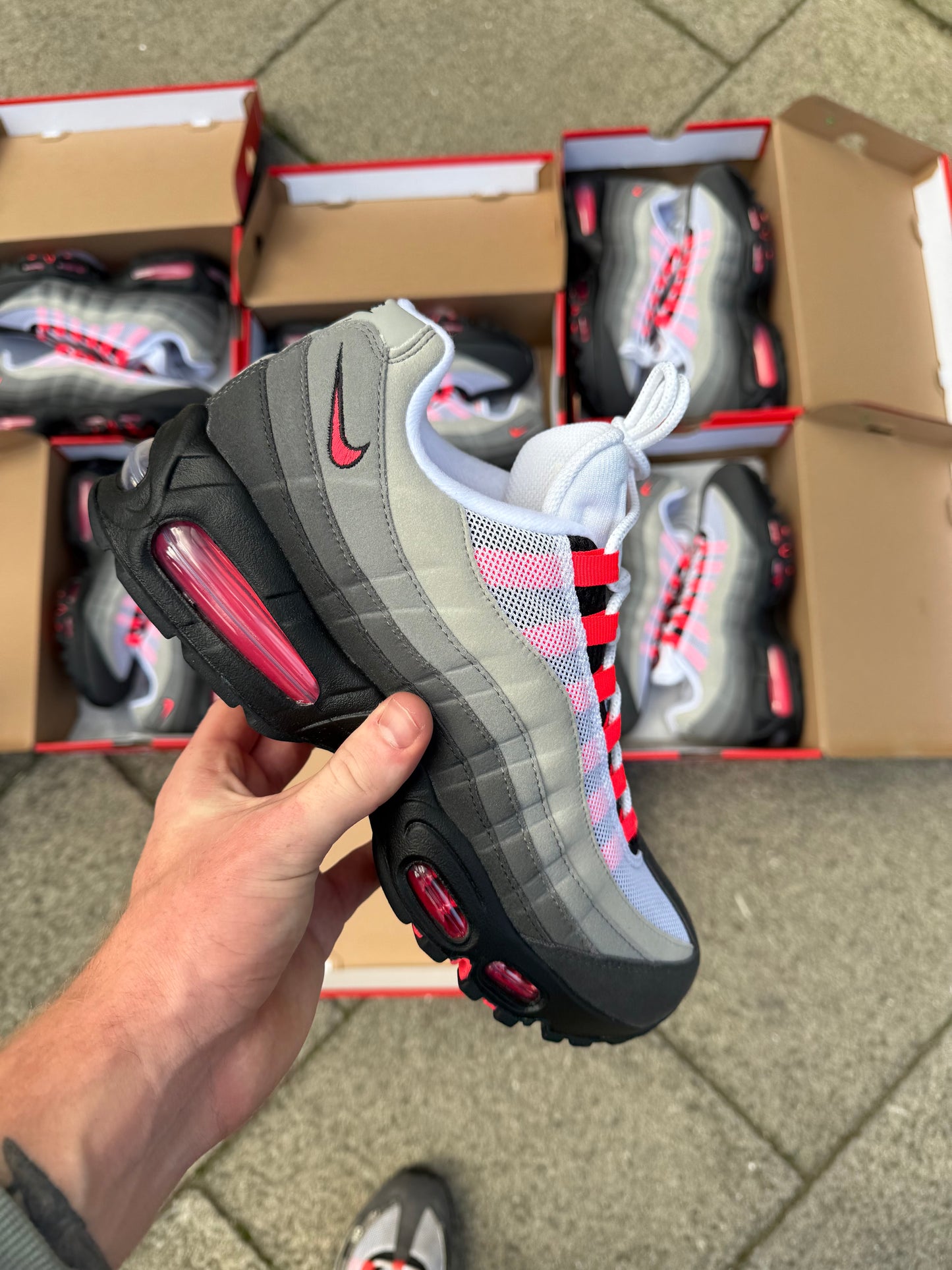 NIKE AIRMAX 95 - SOLAR RED 25’