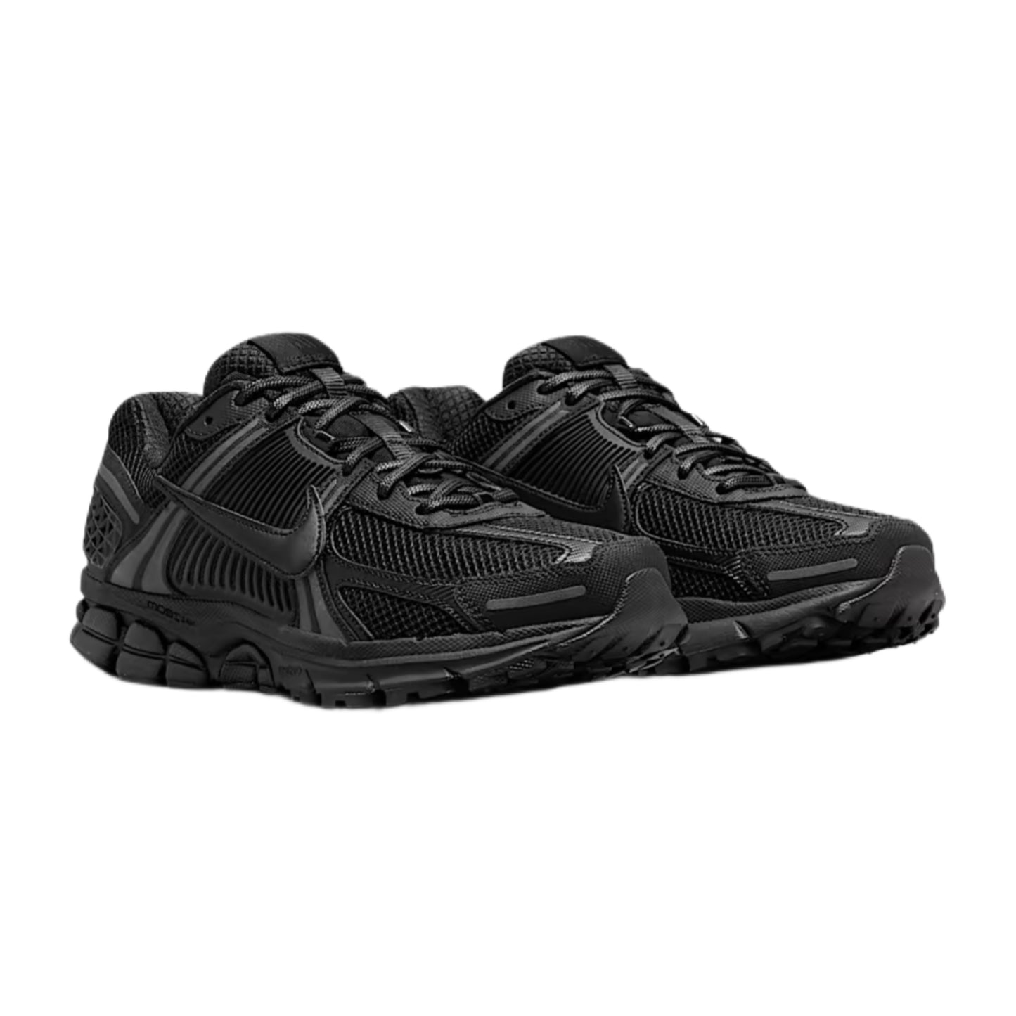 NIKE VOMERO 5 - TRIPLE BLACK