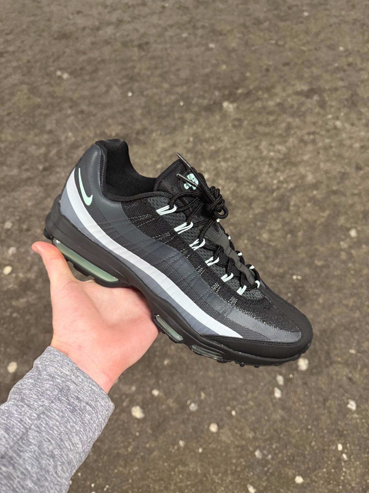NIKE AIRMAX 95 ULTRA - GREY/ MINT FOAM